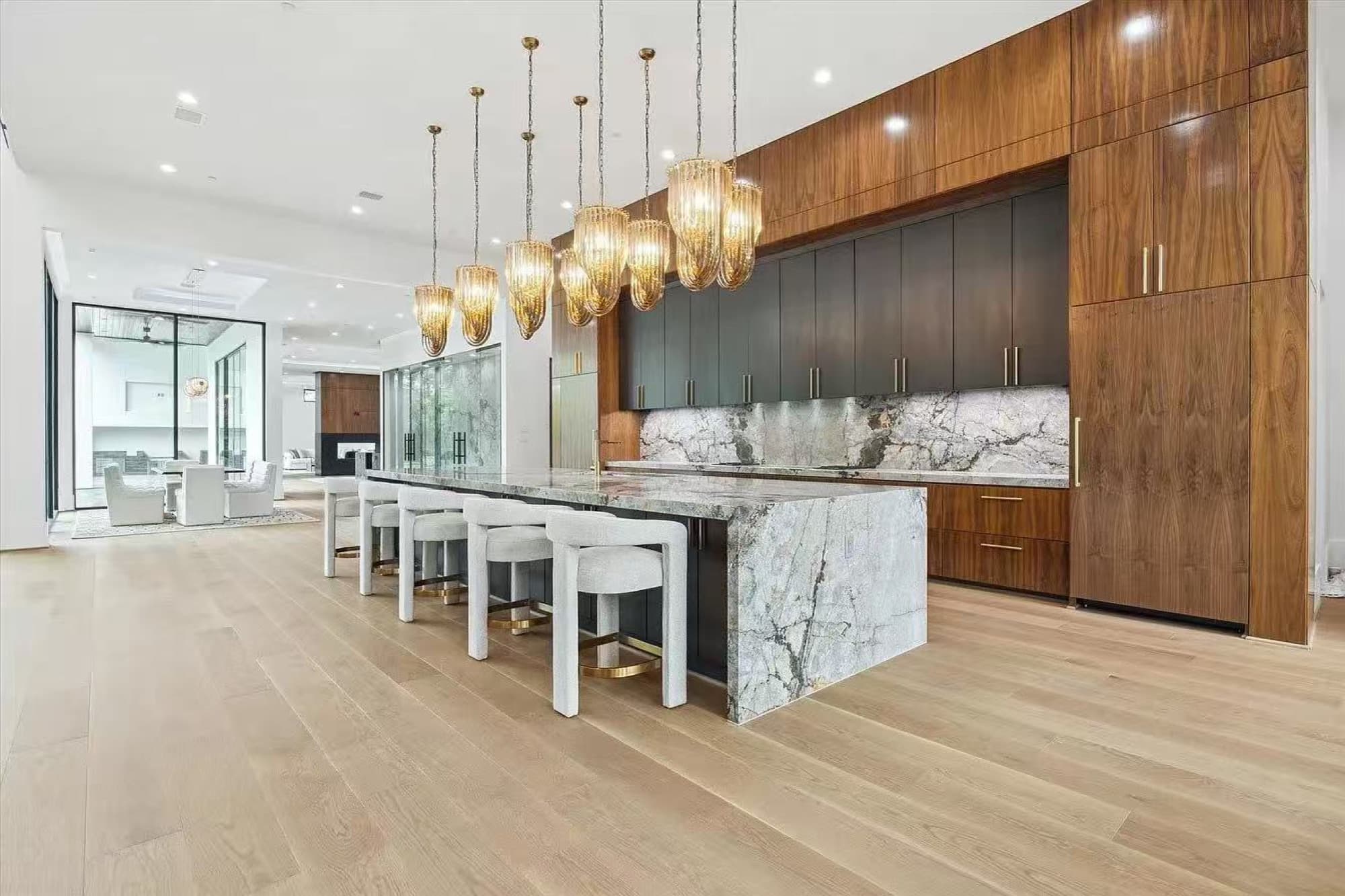 H&E Building Material Corp Houston showroom